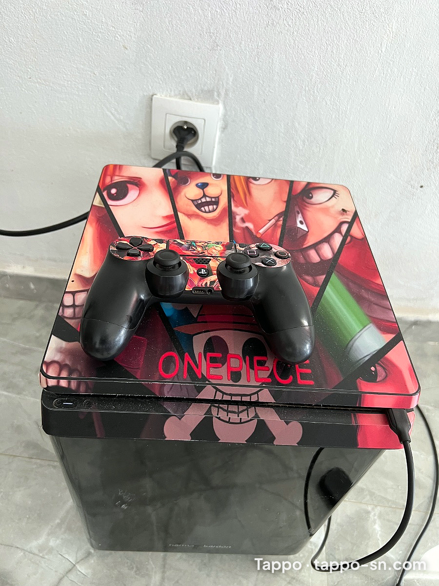 Console PlayStation 4 One Piece à vendre à Rufisque – photo 1