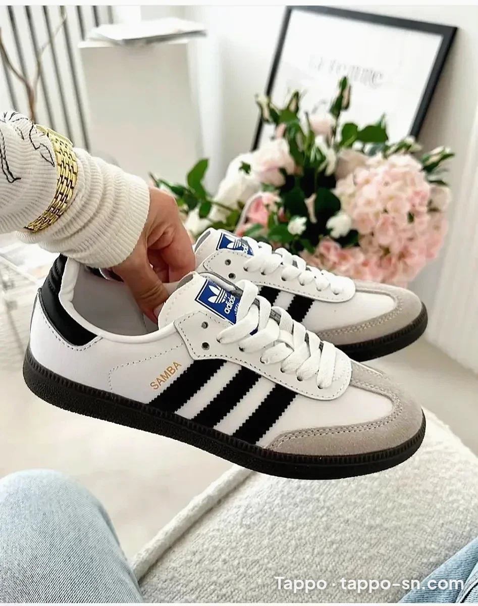 Baskets Adidas Samba blanc et noir à vendre à Dakar – photo 1
