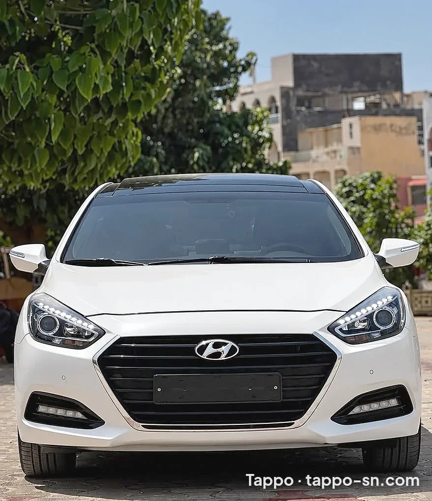 Hyundai i40 2017 Automatique Essence Dédouané à vendre à Dakar – photo 1