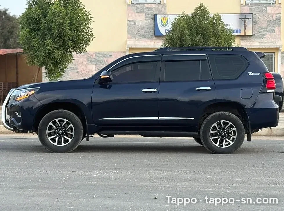 TOYOTA PRADO TXL 2015 - FULL OPTIONS - 4x4 🔥 à vendre à Dakar – photo 1