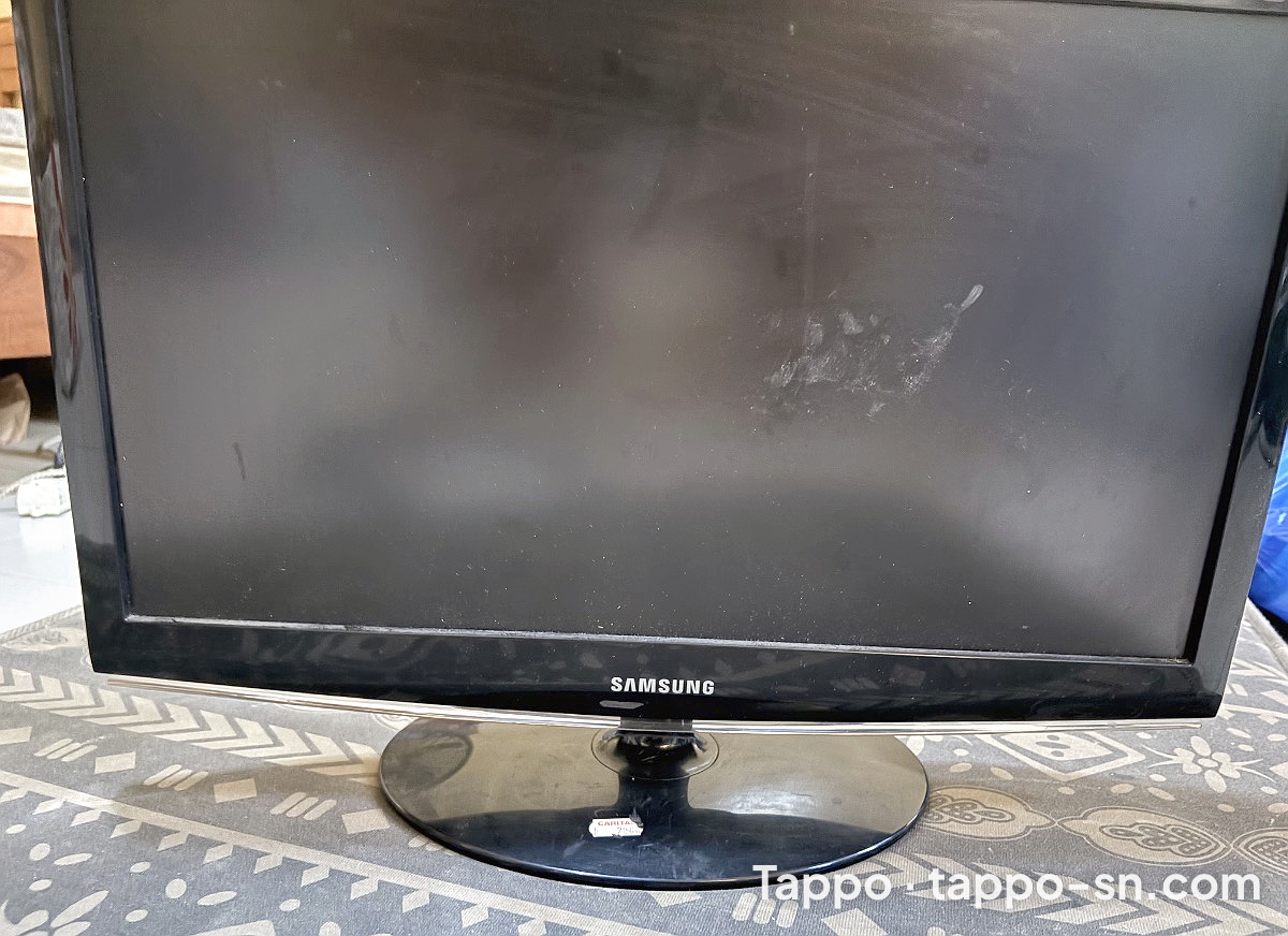 Écran Ordinateur Samsung noire à vendre à Dakar – photo 1
