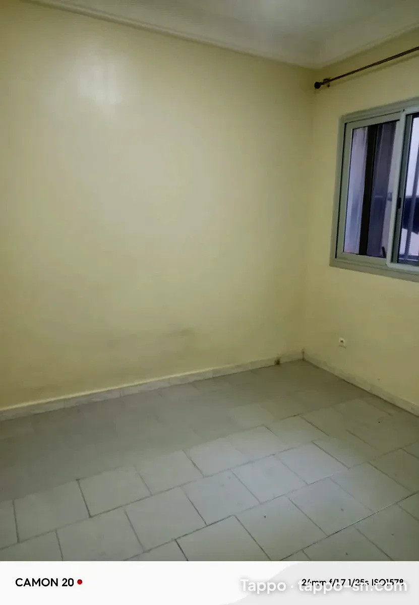 Chambre avec toilette partagée à Nord-Foire à Dakar – photo 1