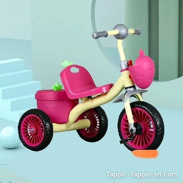 Tricycle enfant rose et beige avec panier à vendre à Dakar – photo 1