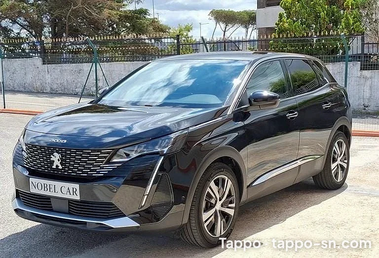 Peugeot 3008 SUV 2022 Gris à vendre à Dakar – photo 1
