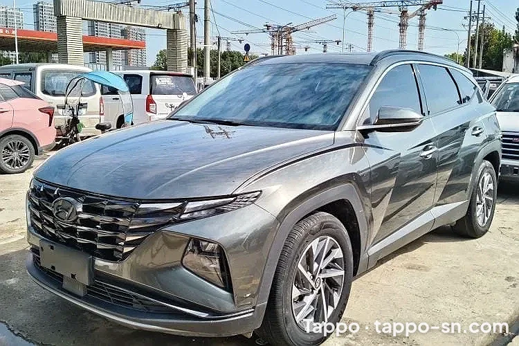 SUV Hyundai Noir 2023 à vendre à Dakar – photo 1