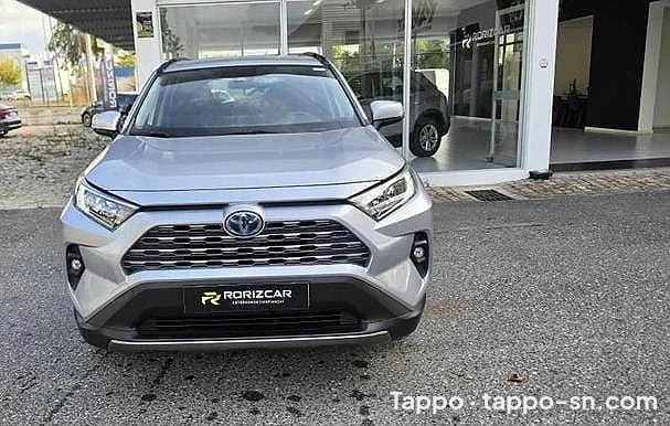 Toyota RAV4 Gris 2022 à vendre à Dakar – photo 1
