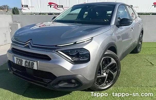 Voiture Citroën C4 grise 2024 à vendre à Dakar – photo 1
