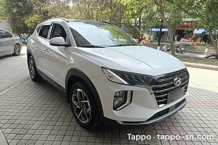 Voiture hyundai SUV  blanche à vendre à Dakar – photo 1