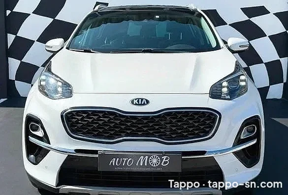 Voiture Kia blanche 2019 à vendre à Dakar – photo 1
