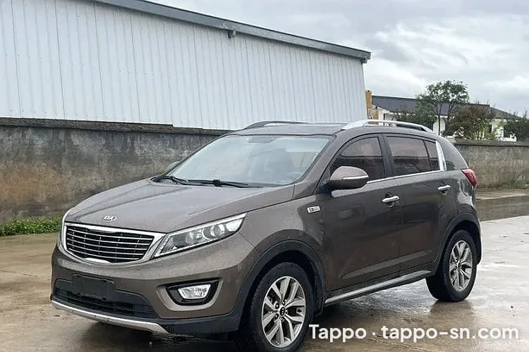 Voiture SUV Kia marron 2016 à vendre à Dakar – photo 1