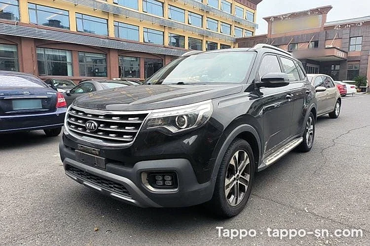 Voiture SUV Kia noire 2018 à vendre à Dakar – photo 1
