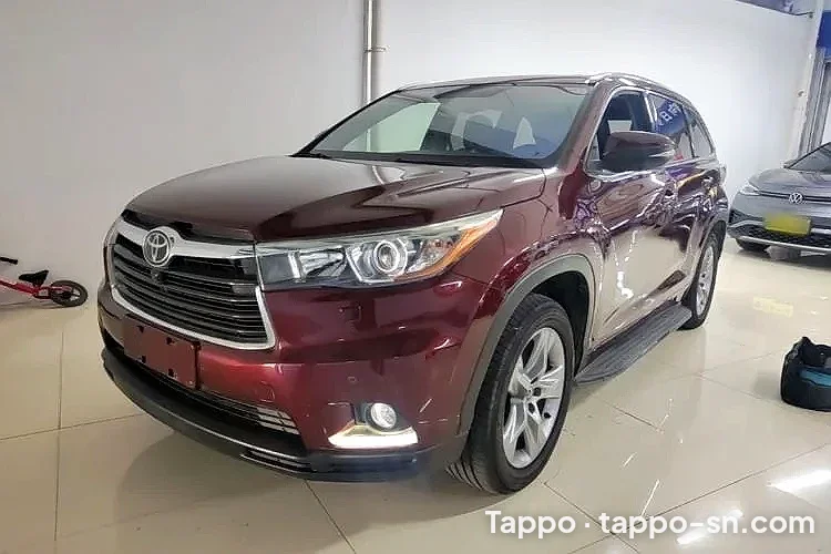 Voiture SUV Toyota bordeaux à vendre à Dakar – photo 1