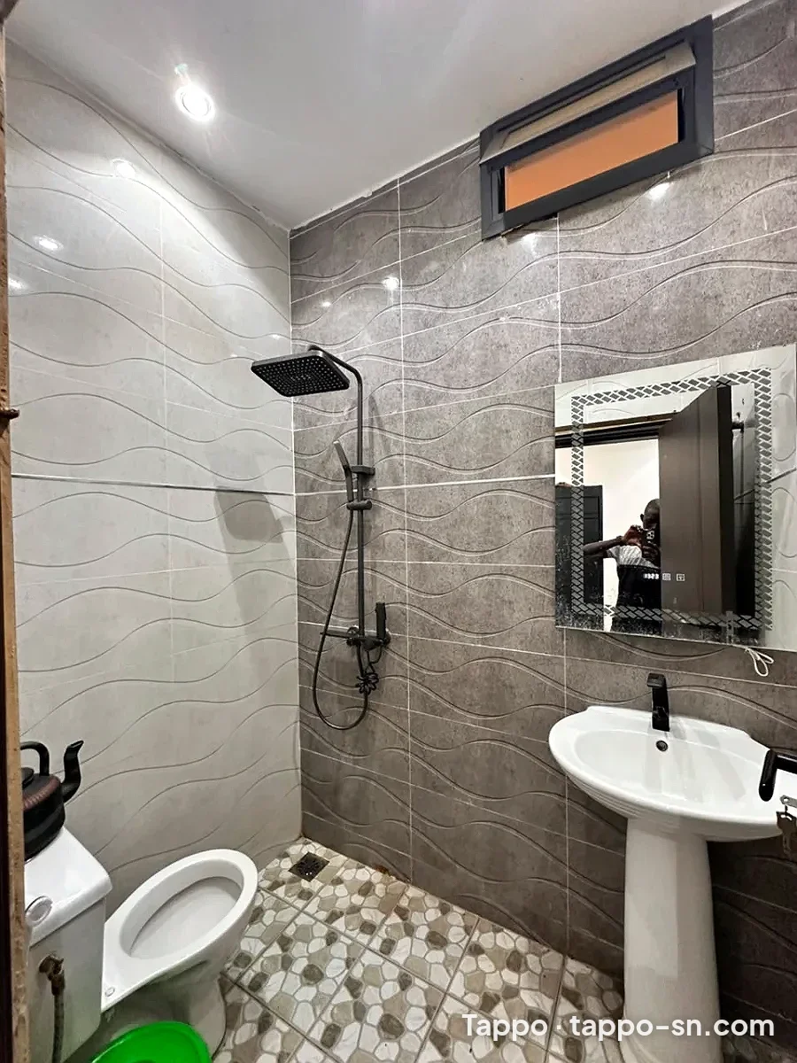 Mini studio meublé à Dakar – photo 1
